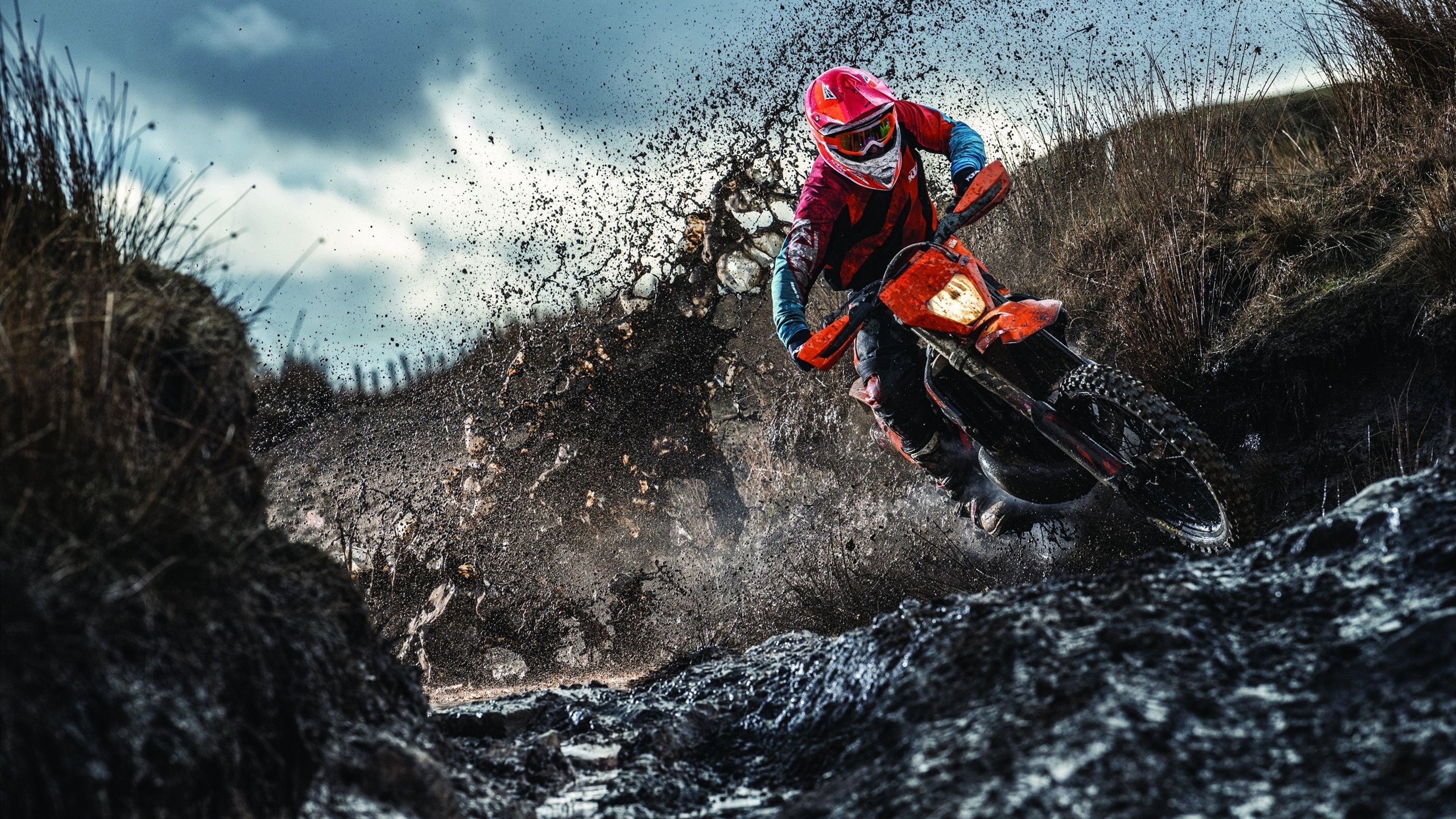 中国足球青少年赛事开设女足专项组别，青少年女足比赛