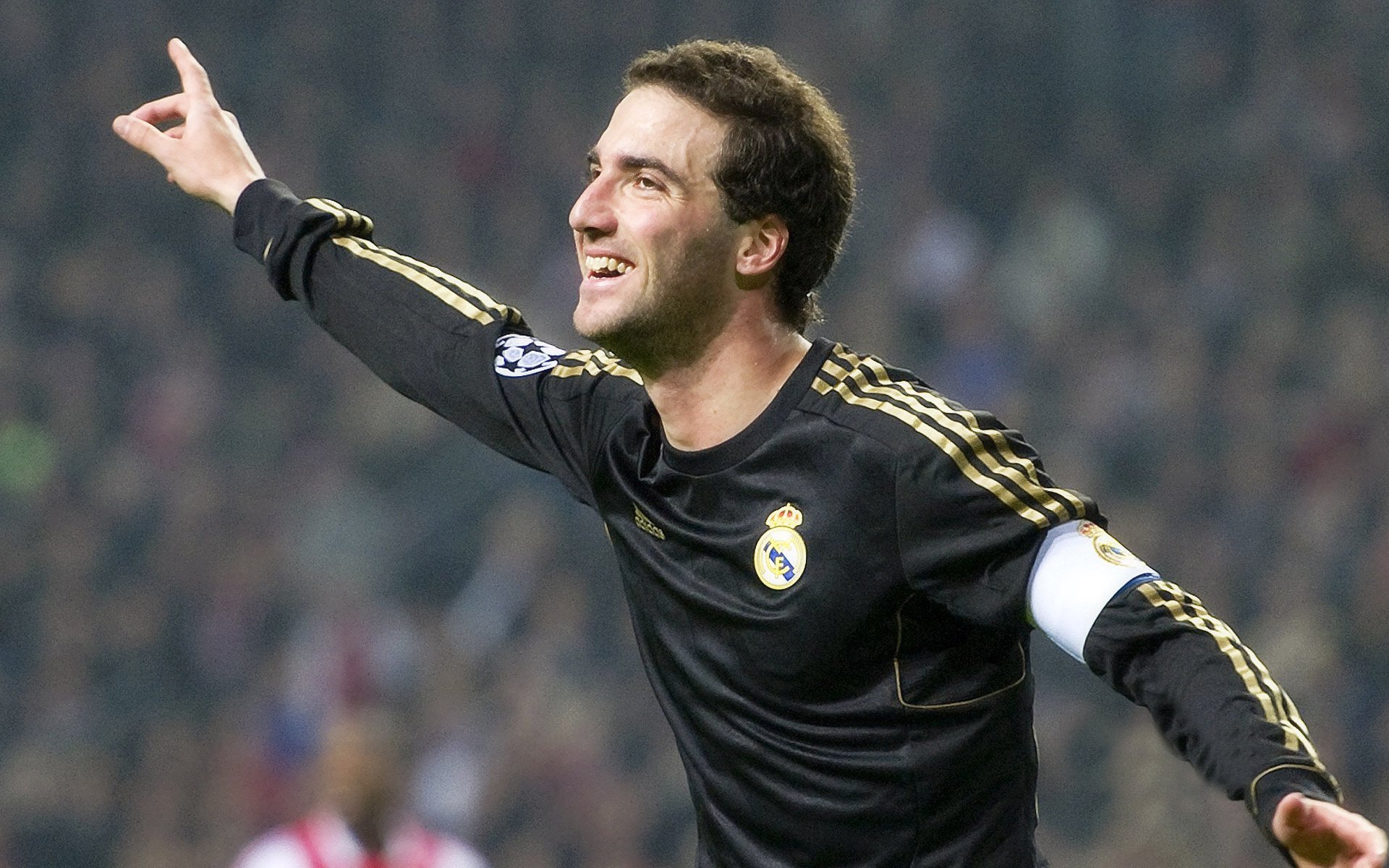 乔·莫伊：全黑队比赛中的“铁壁”，稳定防守让对方毫无机会